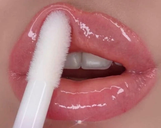 The Pout Gloss ~ MUSE